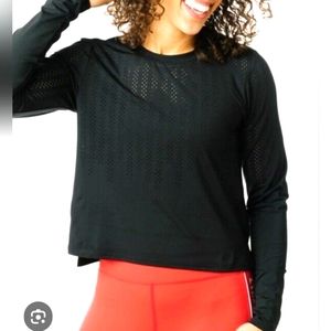 Black Chillcicle Crop Tank